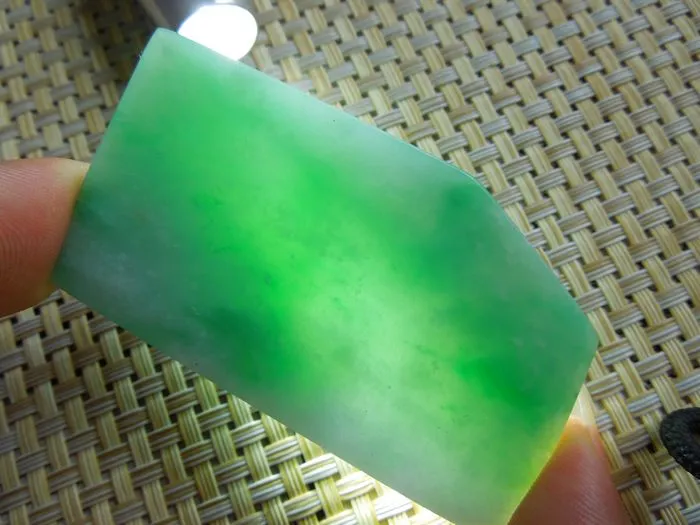 Natural Jade Rough Jadeite Raw (128g, 90X38X12mm & 68X38X9mm)