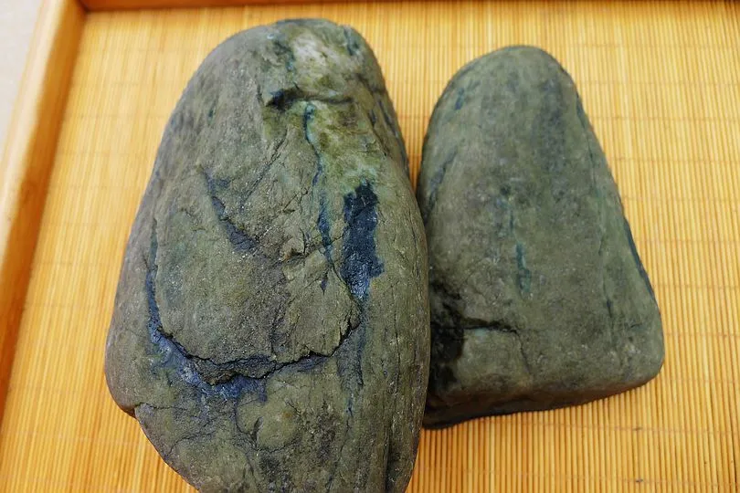 Natural Jade Rough Jadeite Raw 2.3kg
